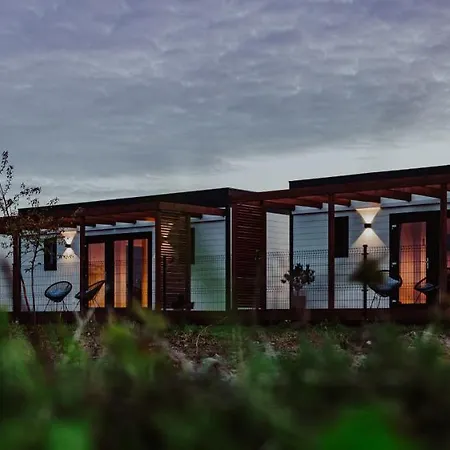 New Wave Lodge