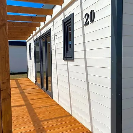 New Wave Lodge